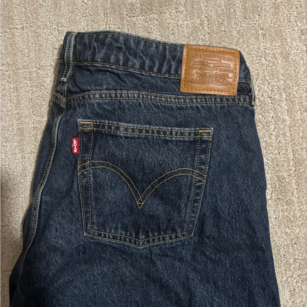 Levi’s Low Loose Dark Wash Jeans - Picture 4 of 4
